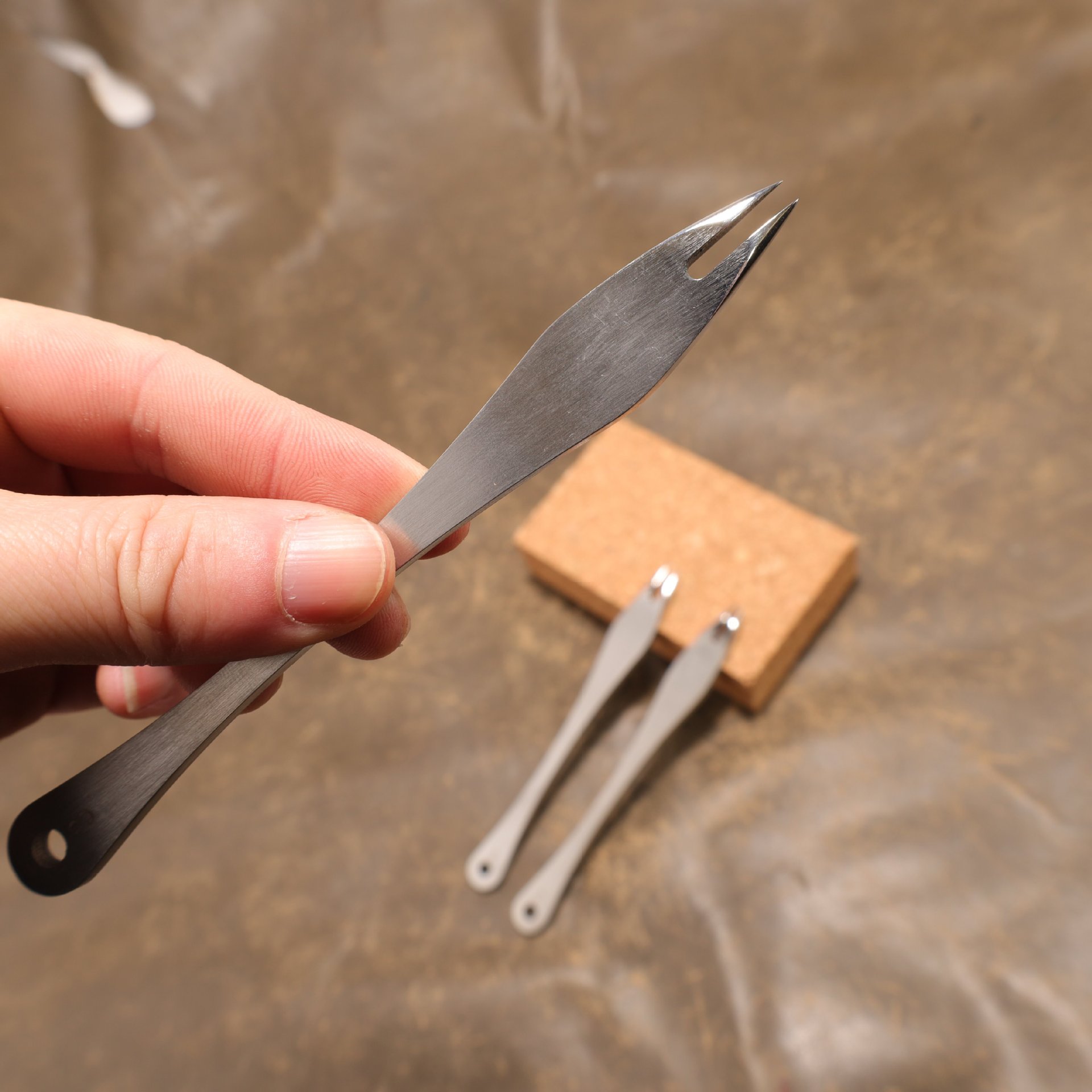 Verstelbare lederen vleugelver - Wing Divider Stitch recensie en prijs