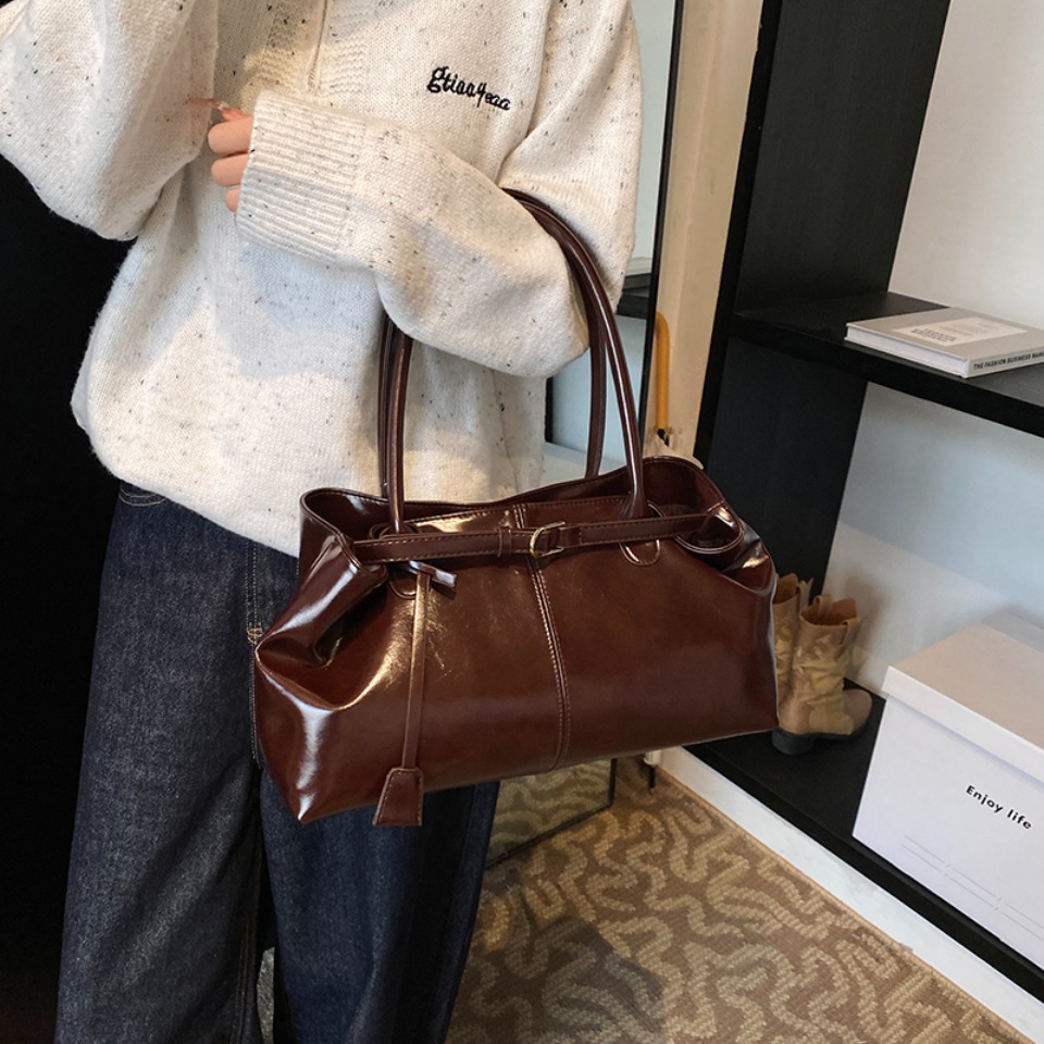 Winterolie PU lederen hobo han - Leather Workshop recensie en prijs
